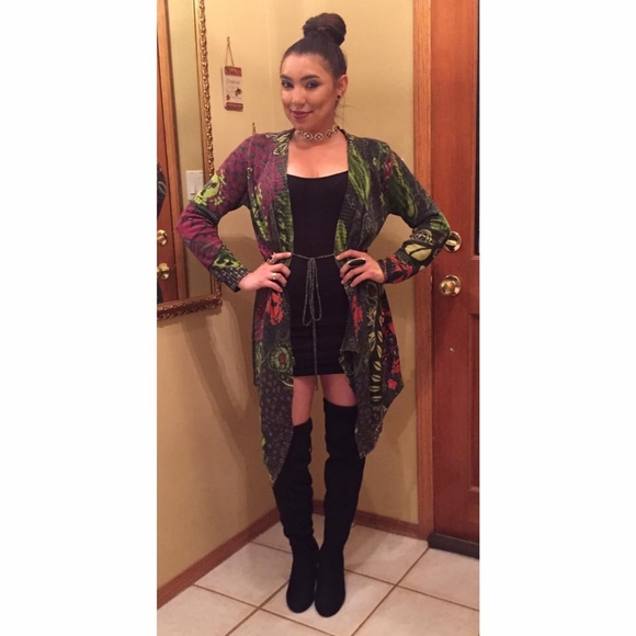 Meet your Posher, Bianca - Picture 1 of 1